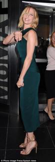 Uma Thurman feet photo thumbnail