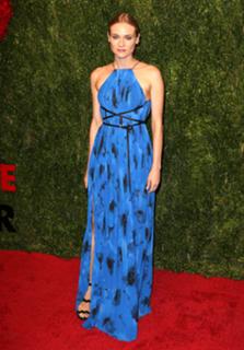 Diane Kruger feet photo thumbnail