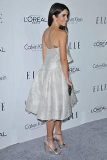 Nikki Reed feet photo thumbnail