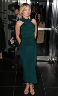 Uma Thurman feet photo thumbnail