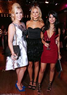 Jasmin Walia feet photo thumbnail