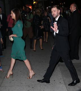 Jessica Biel feet photo thumbnail