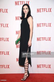 Krysten Ritter feet photo thumbnail