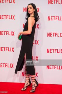 Krysten Ritter feet photo thumbnail