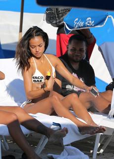 Karrueche Tran feet photo thumbnail