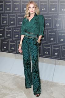 Rosie Huntington-Whiteley feet photo thumbnail