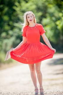 Ashley James feet photo thumbnail