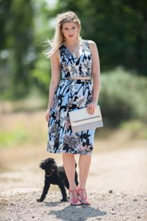 Ashley James feet photo thumbnail