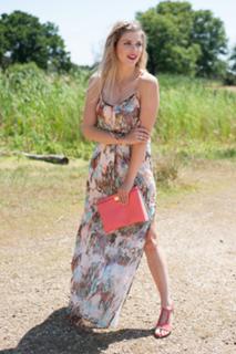 Ashley James feet photo thumbnail