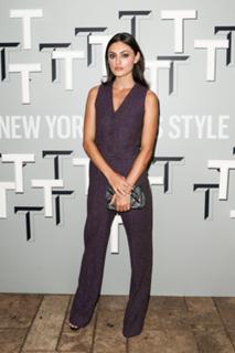 Phoebe Tonkin feet photo thumbnail