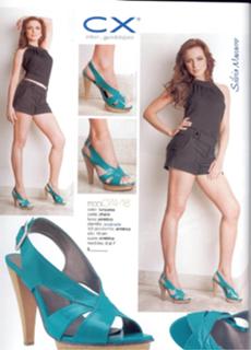 Silvia Navarro feet photo 4