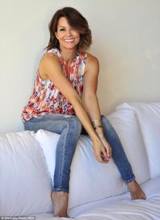 Brooke Burke feet photo thumbnail