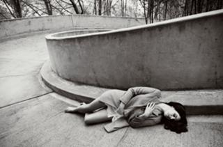 Lana Del Rey feet photo thumbnail