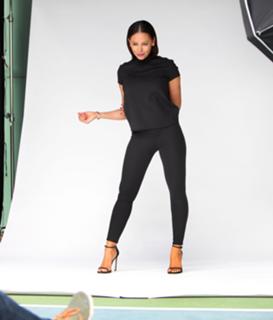 Mel B feet photo thumbnail