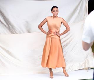 Mel B feet photo thumbnail