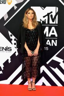 Ashley Benson feet photo thumbnail