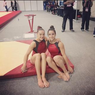 Aly Raisman feet photo thumbnail