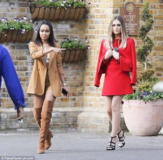 Perrie Edwards feet photo thumbnail