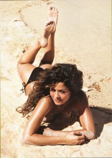 Brooke Burke feet photo thumbnail