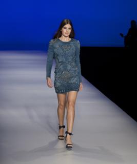 Camila Queiroz feet photo thumbnail