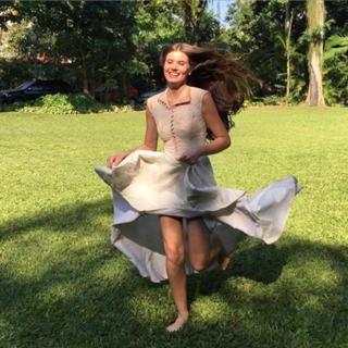 Camila Queiroz feet photo thumbnail