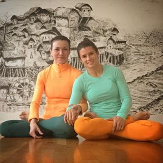 Danica Patrick feet photo thumbnail