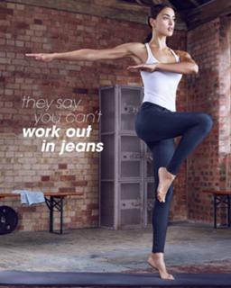 Irina Shayk feet photo thumbnail