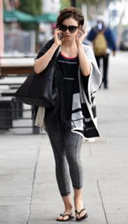 Lily Collins feet photo thumbnail