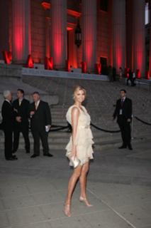 Ivanka Trump feet photo thumbnail