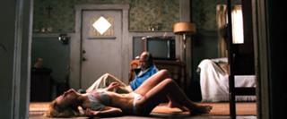 Christina Ricci feet photo thumbnail