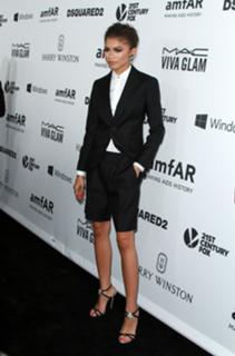 Zendaya feet photo thumbnail