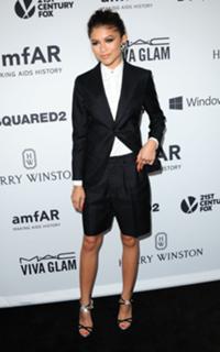 Zendaya feet photo thumbnail