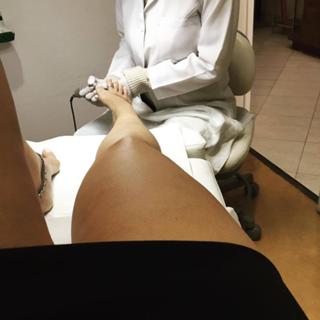 Karin Klemp feet photo thumbnail