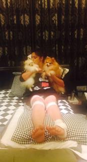 Raai Laxmi feet photo thumbnail