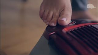Ewa Farna feet photo thumbnail