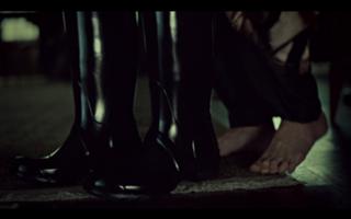 Famke Janssen feet photo thumbnail