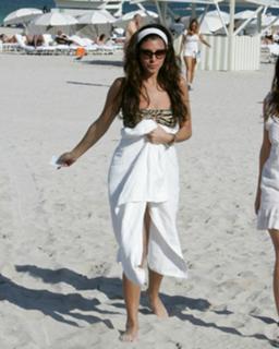 Jamie-Lynn Sigler feet photo thumbnail