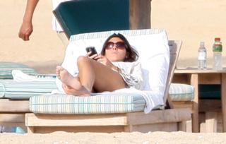 Jamie-Lynn Sigler feet photo thumbnail