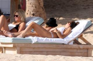 Jamie-Lynn Sigler feet photo thumbnail