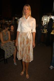 Ivanka Trump feet photo thumbnail