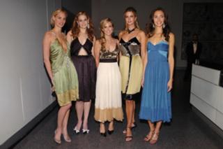 Ivanka Trump feet photo thumbnail