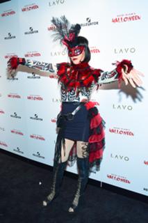 Malin Akerman feet photo thumbnail