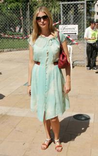 Ivanka Trump feet photo thumbnail