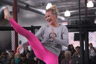 Holly Holm feet photo thumbnail