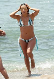 Eva Longoria feet photo thumbnail