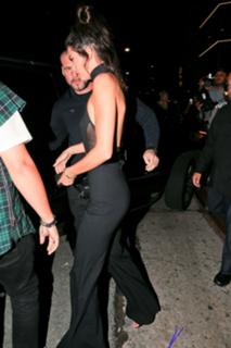 Kendall Jenner feet photo thumbnail