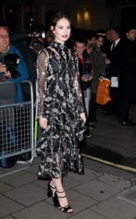 Lily James feet photo thumbnail