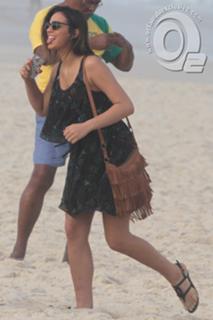 Bruna Marquezine feet photo thumbnail