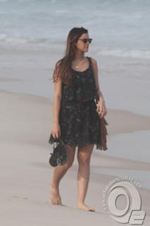 Bruna Marquezine feet photo thumbnail