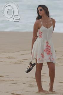 Bruna Marquezine feet photo thumbnail